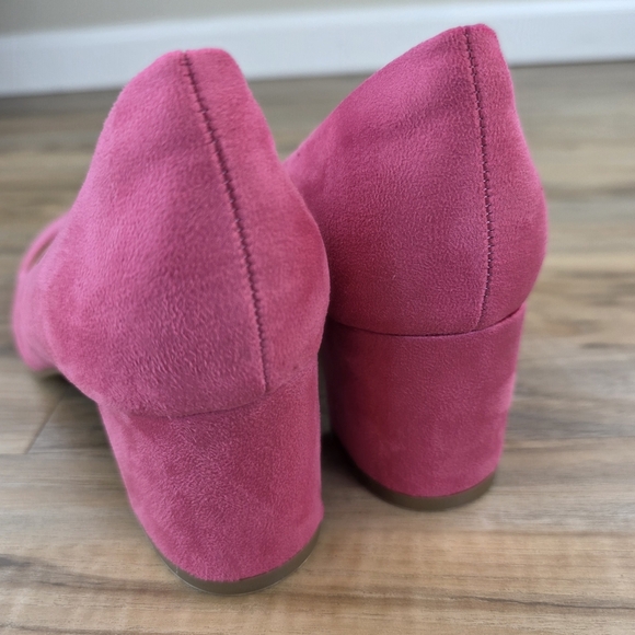 📃☔️🩵⏭️NIB Pink Suede Closed Toe Chunky Block Heel Shoes Size 8 - Picture 15 of 16